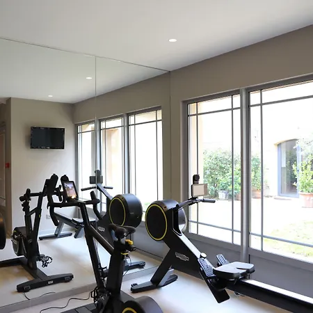 Hotel Les Glycines - & - Teritoria 4*