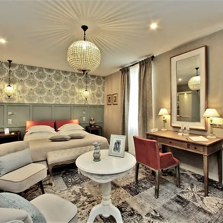 Hotel Les Glycines - & - Teritoria 4*
