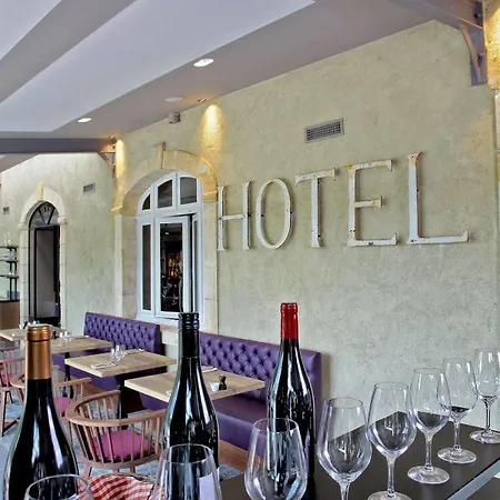 Hotel Les Glycines - & - Teritoria 4*