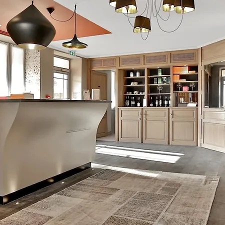 Hotel Les Glycines - & - Teritoria