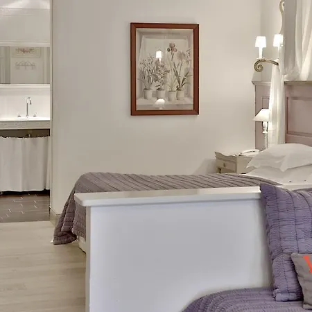 Les Glycines - Restaurant&spa Hotel Les Eyzies