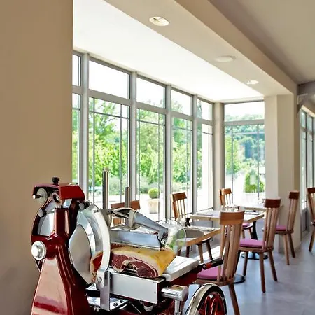Les Glycines - & - Teritoria Hotel Les Eyzies
