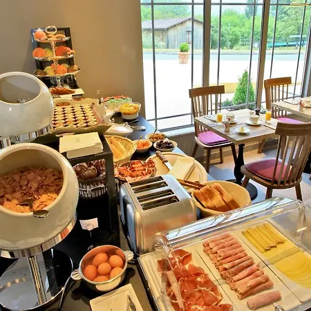 Les Glycines - & - Teritoria Hotel Les Eyzies