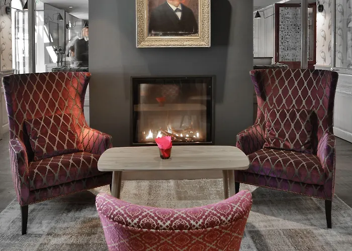 Hotell Les Glycines - & - Teritoria Les Eyzies