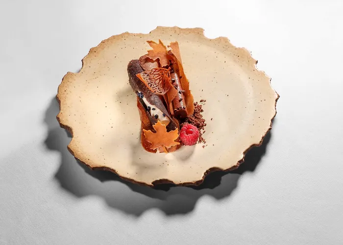 Les Glycines - & - Teritoria 4*