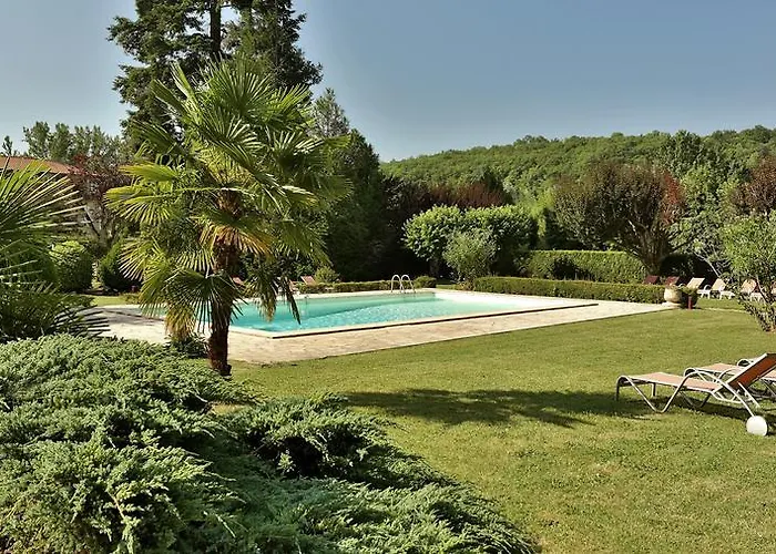 Les Glycines - & - Teritoria Les Eyzies