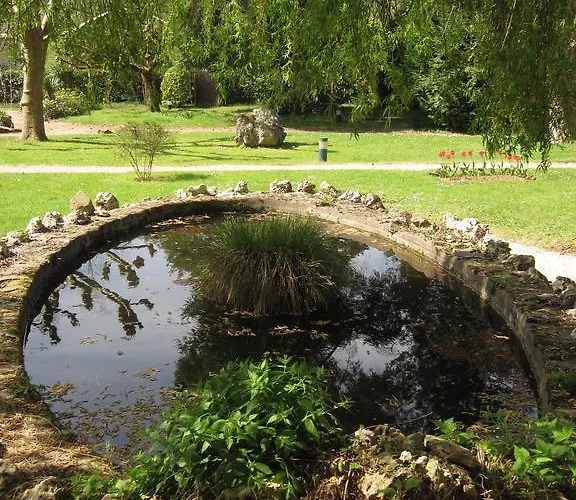 Les Glycines - & - Teritoria Hotell