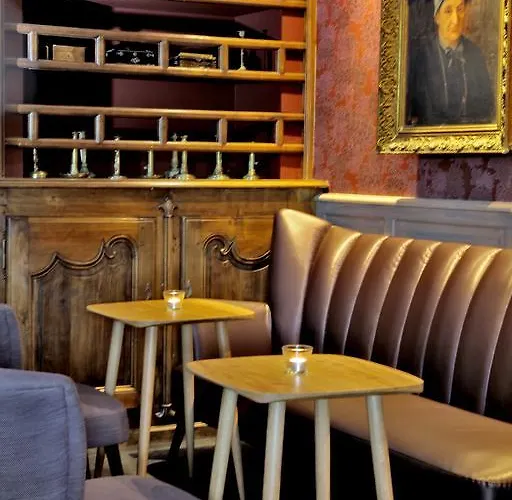 Les Glycines - & - Teritoria Hotell Les Eyzies