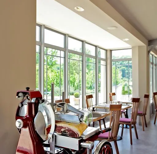 Les Glycines - & - Teritoria Hotell Les Eyzies