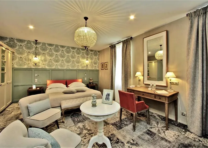 Les Glycines - & - Teritoria Les Eyzies